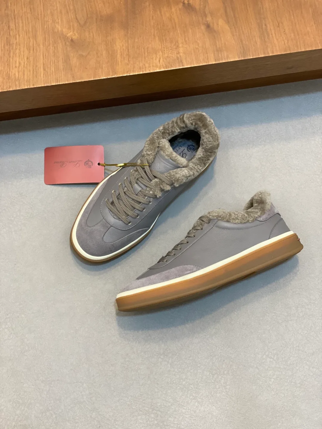 Men's men's shoes💰740 Loro Piana - Classic casual wool shoes, men's lace-up casual shoes and sneakers, high-quality lightweight and comfortable fabrics, suitable for outdoor leisure, the color scheme is young and energetic, great with sportswear or casual suits! Code number: 39-44 (45, 46, can be customized)